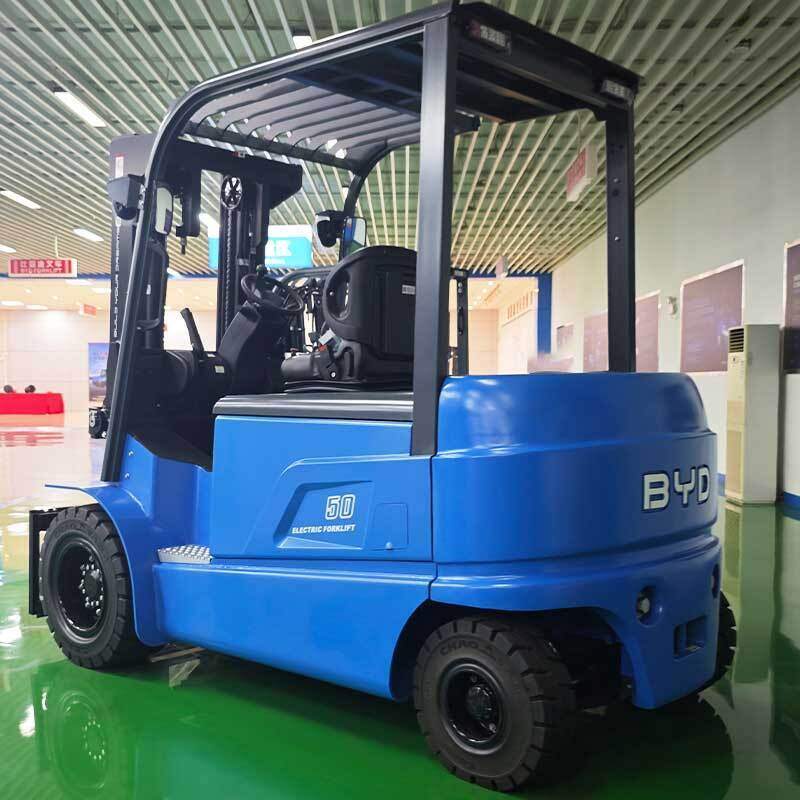 湖北锂电平衡重叉车,室内零污染作业设备(图1) 湖北锂电平衡重叉车,室内零污染作业设备(图1)