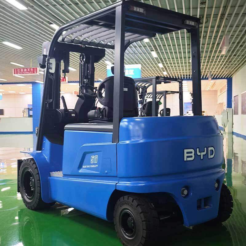 五金电商仓库电动叉车,小件整托搬运设备(图1) 五金电商仓库电动叉车,小件整托搬运设备(图1)