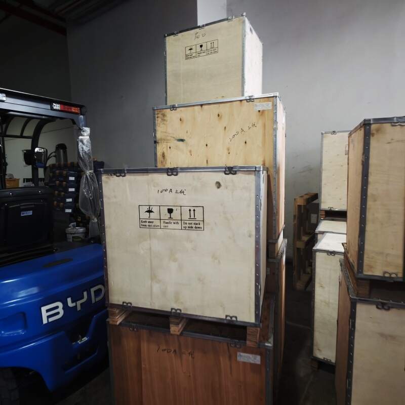 建材仓库电动叉车，重载物料搬运设备参考(图1)