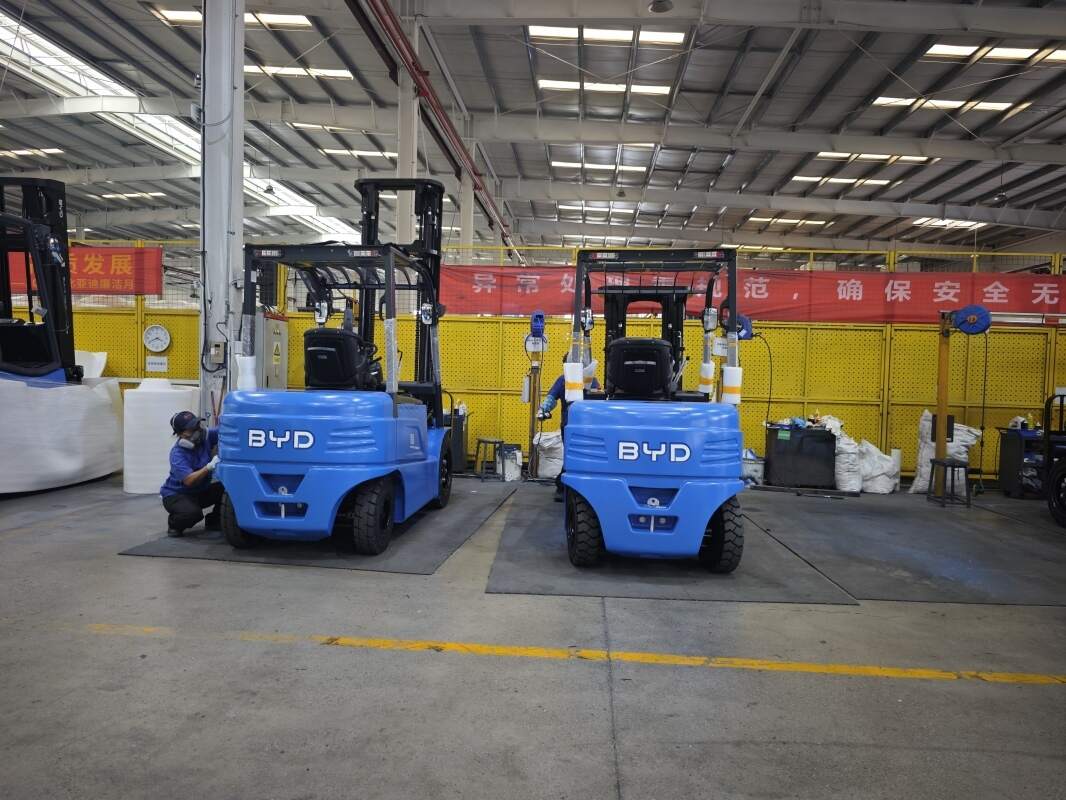 粮食仓储电动叉车，粮库物料转运实用方案(图1)